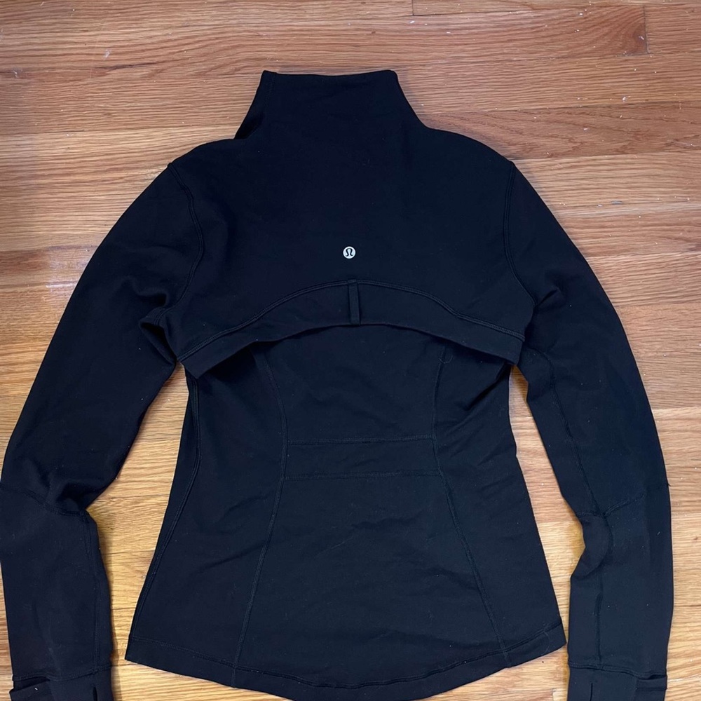 Black Lululemon zip up